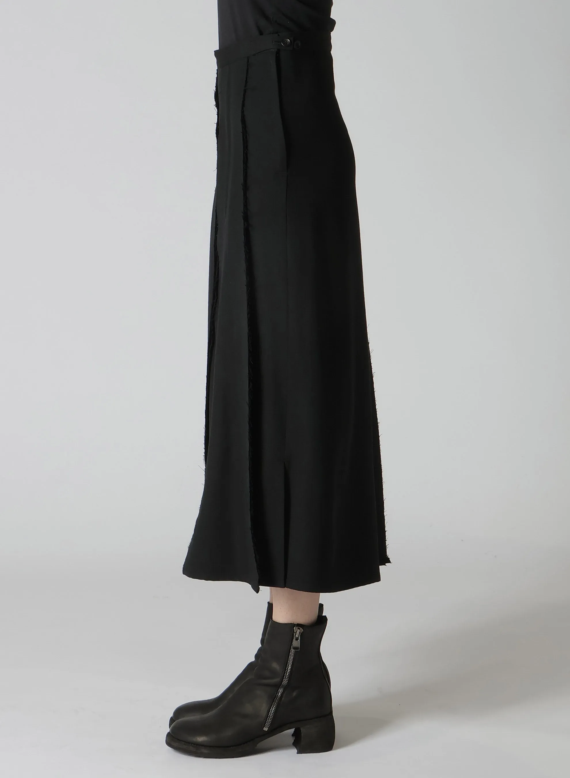 2/60 WOOL GABARDINE PANELED PLEATED SKIRT A