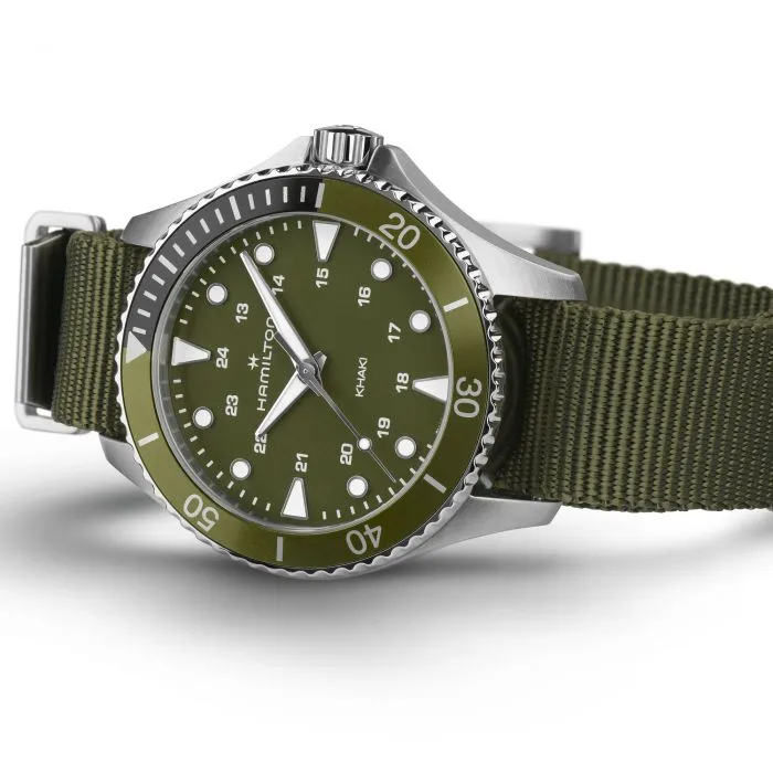 Khaki Navy Scuba Quartz
 H82241961