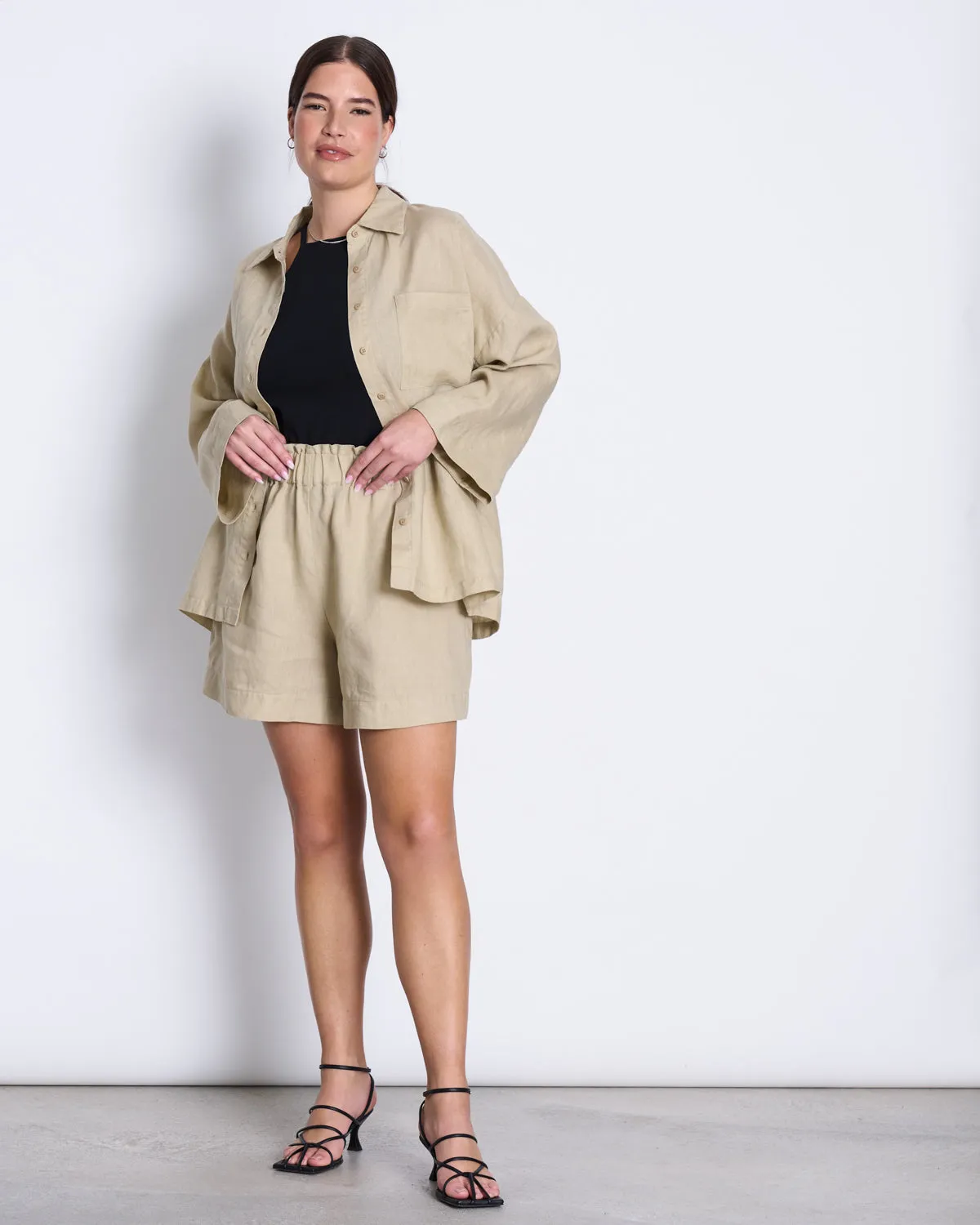 LINEN SHORTS TOURNAI SAND