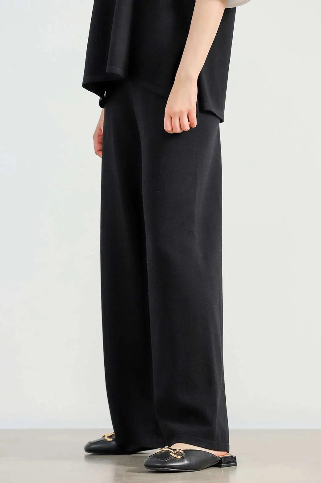 SOFT-KNIT STRAIGHT TROUSERS